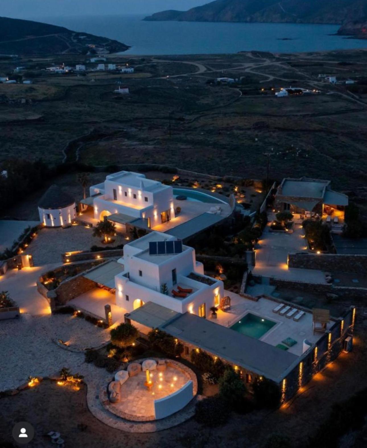 Mykonos Ag In * Ftelia (Mykonos)